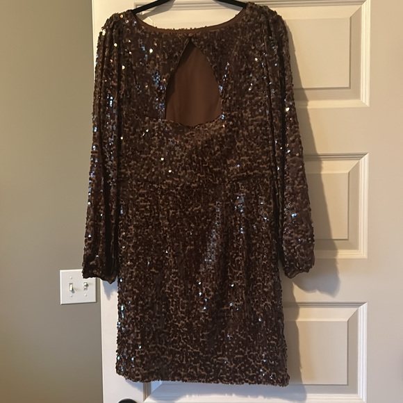 Perfect dress for New Years! - Picture 2 of 3